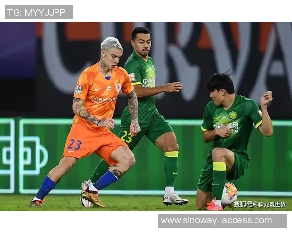 山东鲁能与上港激战正酣精彩直播尽在眼前不容错过